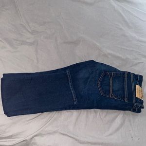 Hollister skinny jeans size :33x32